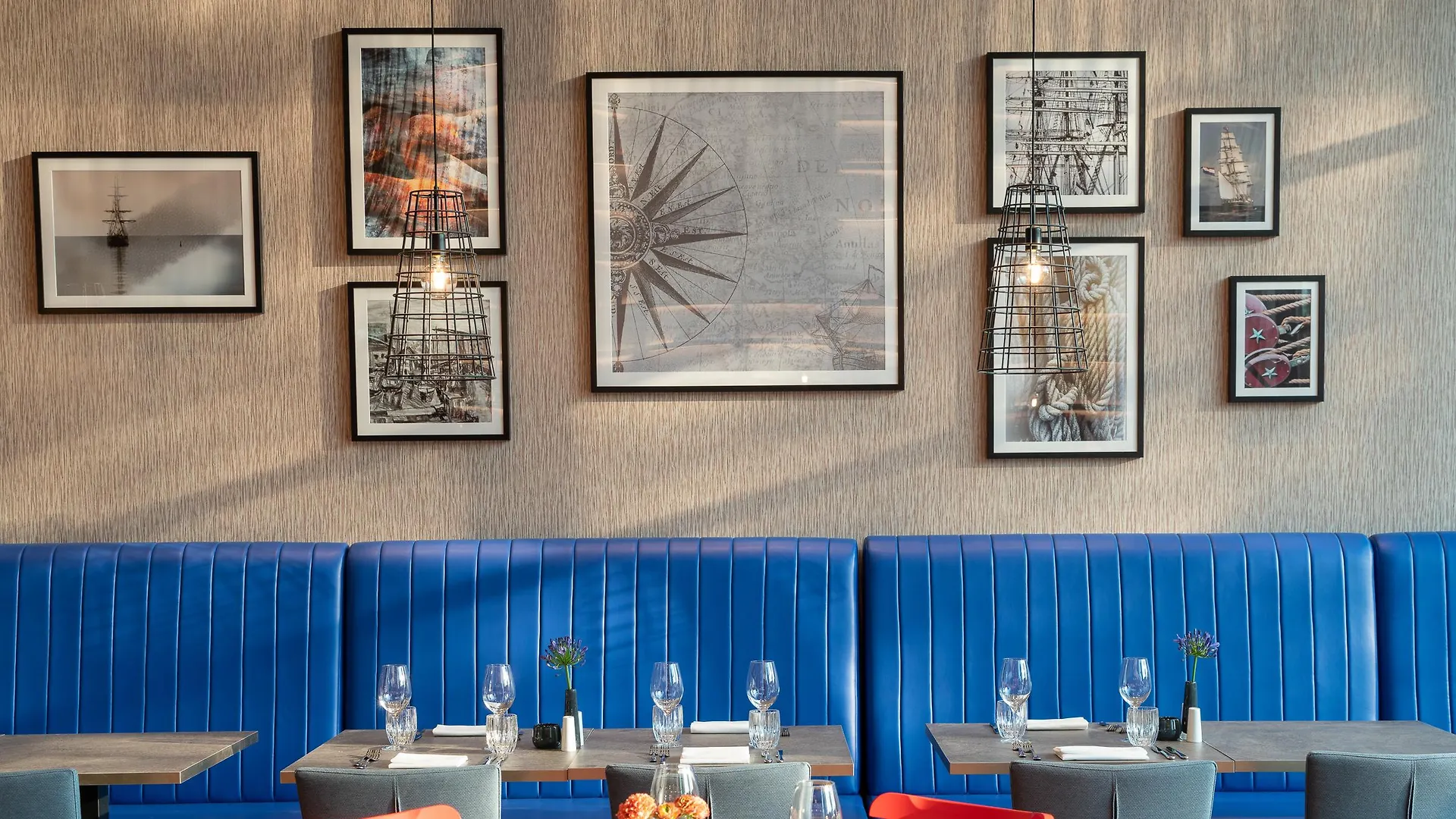 Leonardo Royal Hotel Amsterdam 4*,